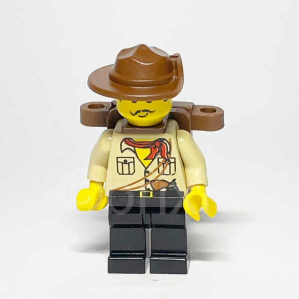 LEGO Adventurers Johnny Thunder with Backpack Minifigure ADV041