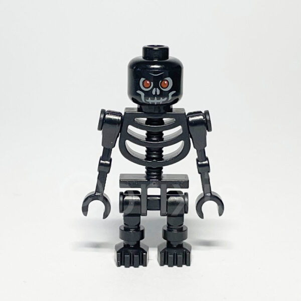 LEGO Castle Skeleton Warrior 1 Minifigure CAS327
