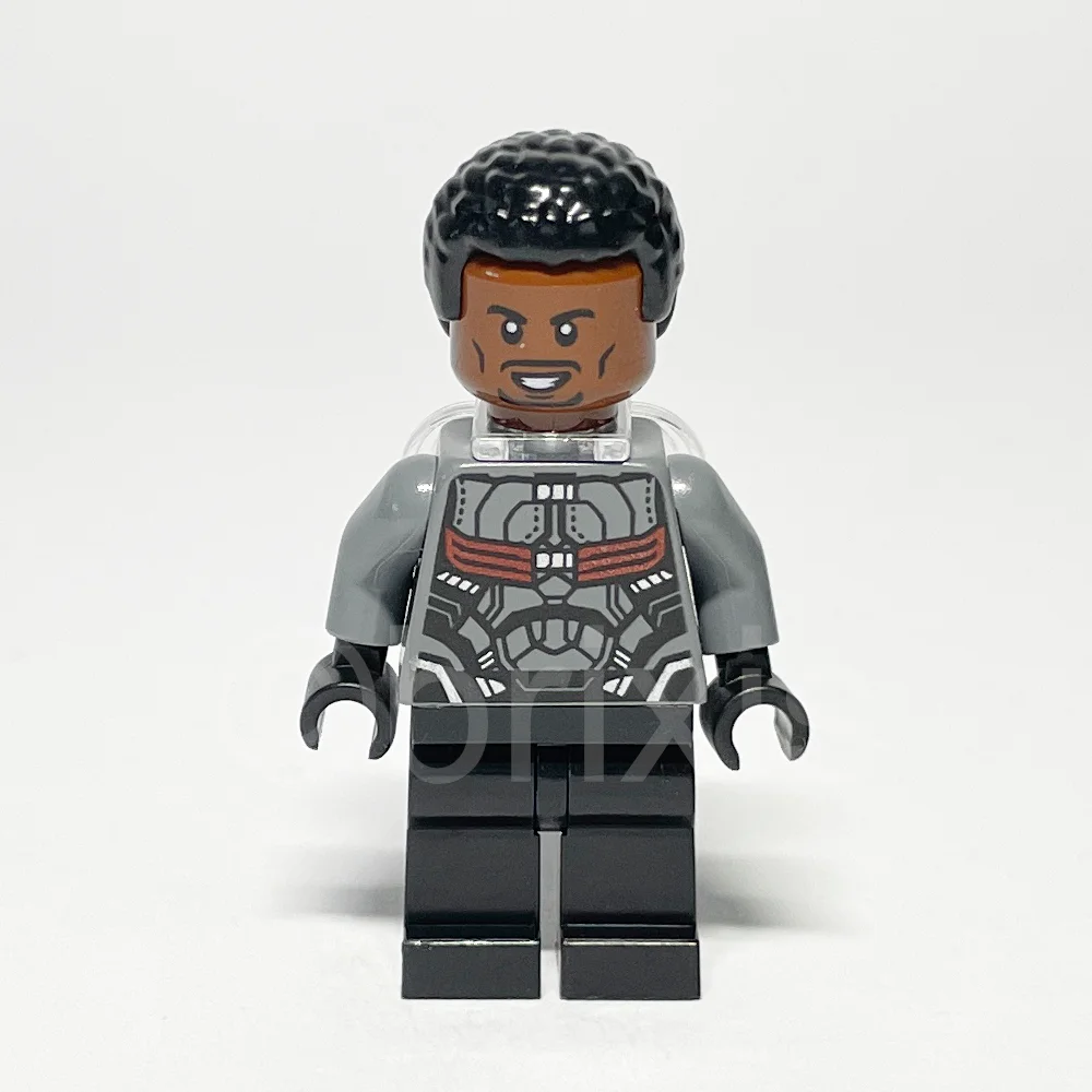 LEGO Super Heroes Minifigur Falcon (SH0503) gebraucht - LEGO Super Heroes Falcon Minifigure SH0503 LEGO Marvel Super Heroes Minifigur Falcon (SH0503) – Vorderansicht